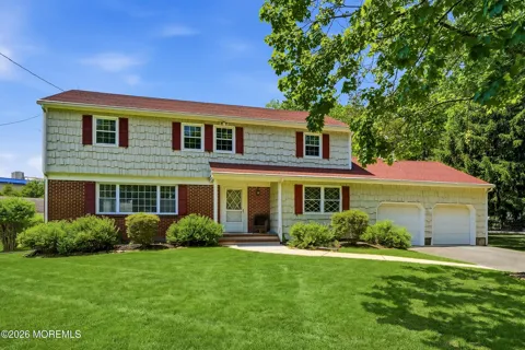 11 Jumping Brook Road
