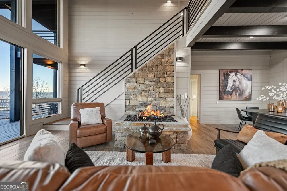 799 Bruce Mountain RD Morganton, GA 30560