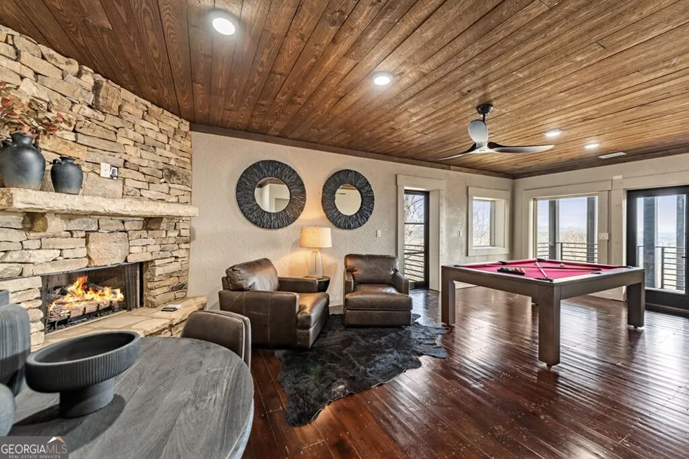 799 Bruce Mountain RD Morganton, GA 30560