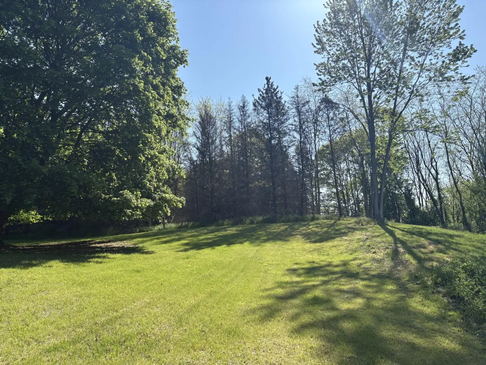 8819 Erdman Road Onekama, MI 49675