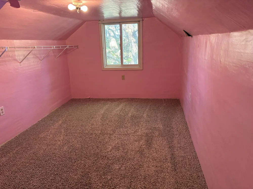 8819 Erdman Road Onekama, MI 49675
