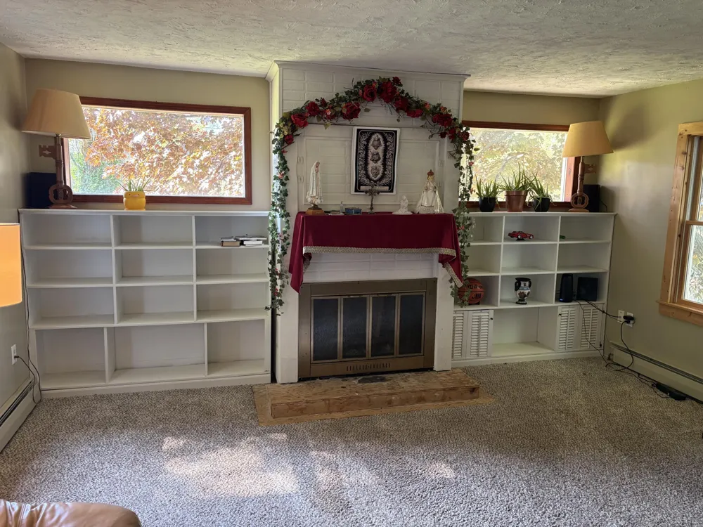 8819 Erdman Road Onekama, MI 49675