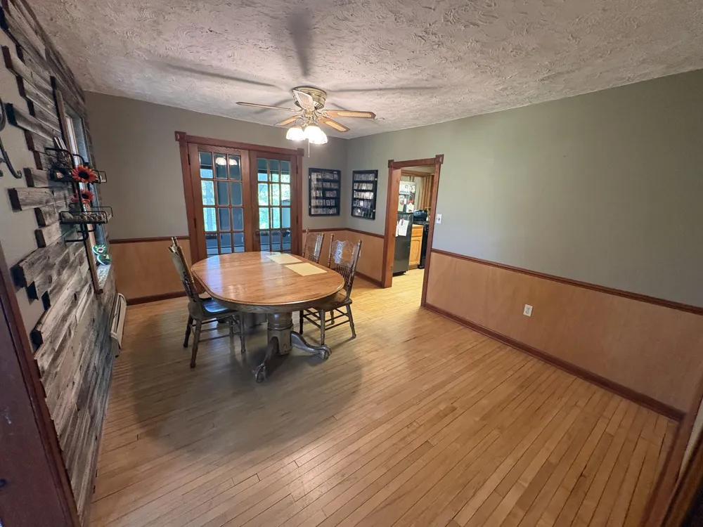 8819 Erdman Road Onekama, MI 49675
