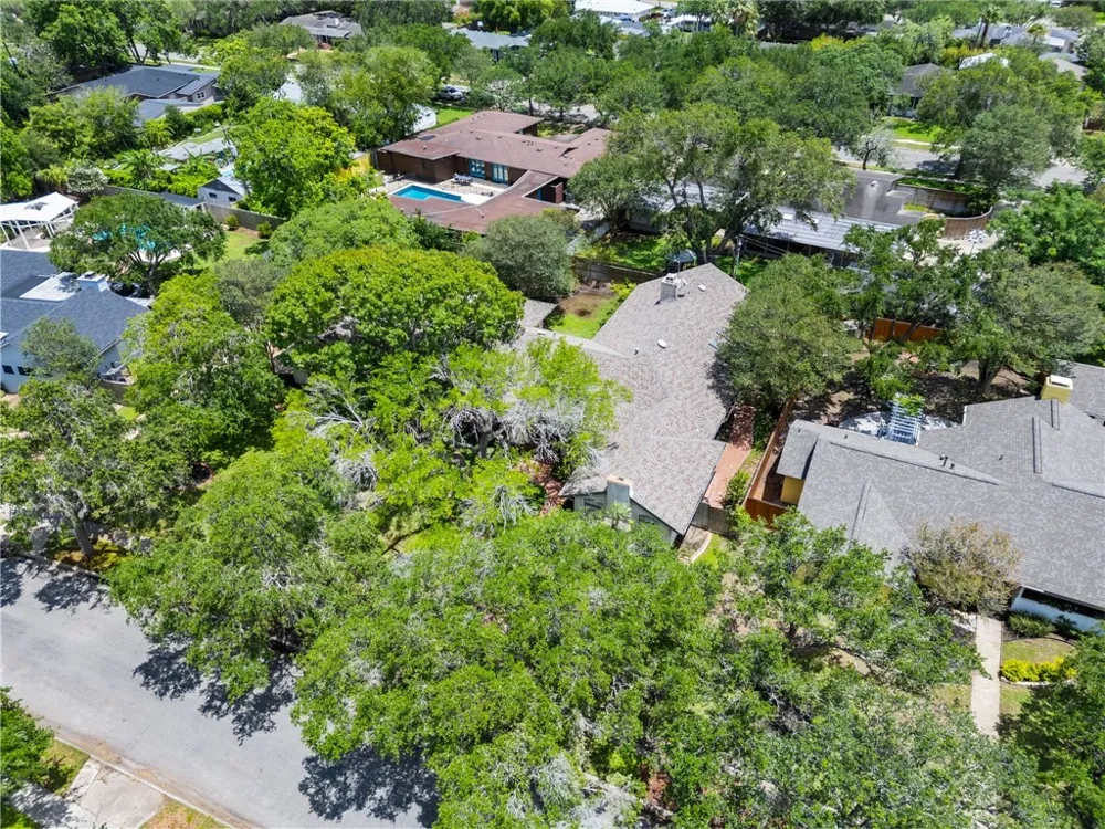 457 Delaine Drive Corpus Christi, TX 78411
