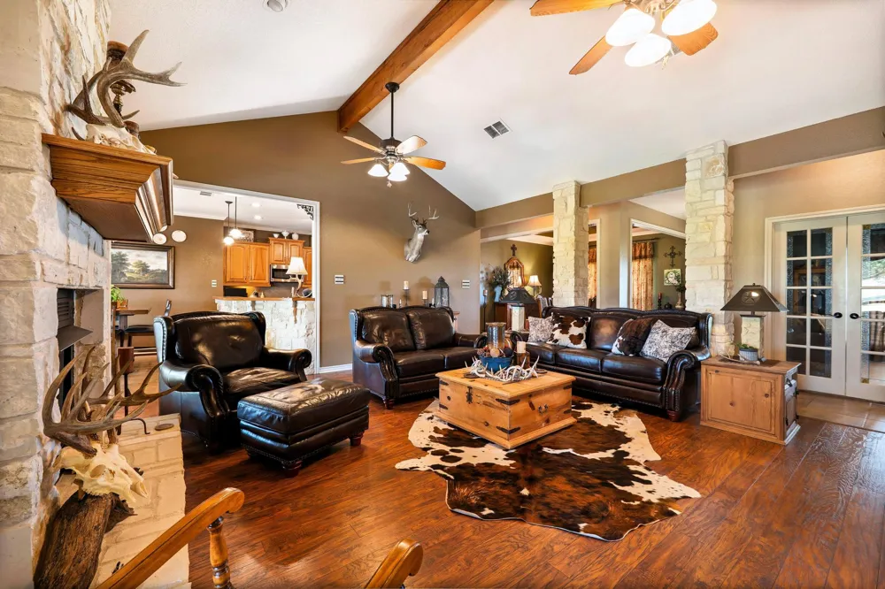19000 Fm 971 Granger, TX 76530
