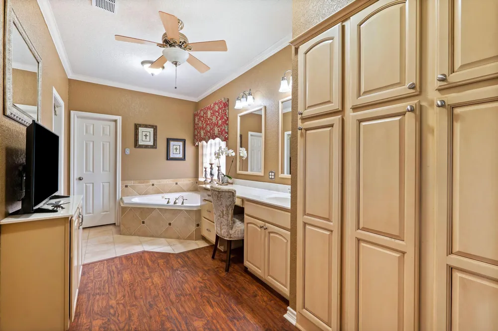 19000 Fm 971 Granger, TX 76530