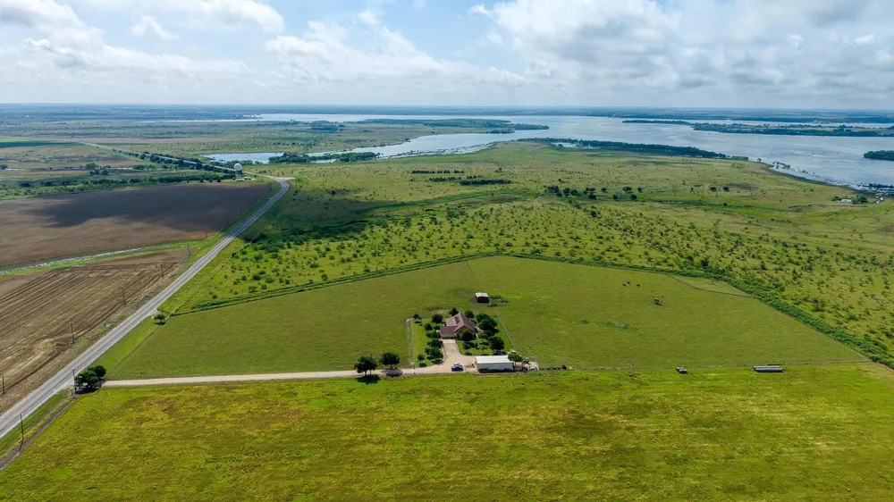 19000 Fm 971 Granger, TX 76530