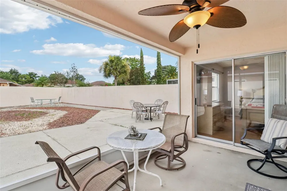 914 MENDOZA BOULEVARD Lady Lake, FL 32159
