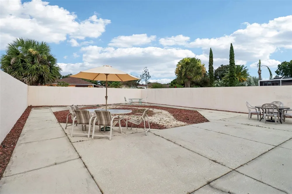 914 MENDOZA BOULEVARD Lady Lake, FL 32159