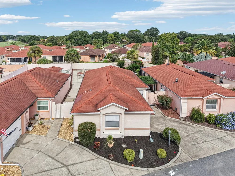 914 MENDOZA BOULEVARD Lady Lake, FL 32159