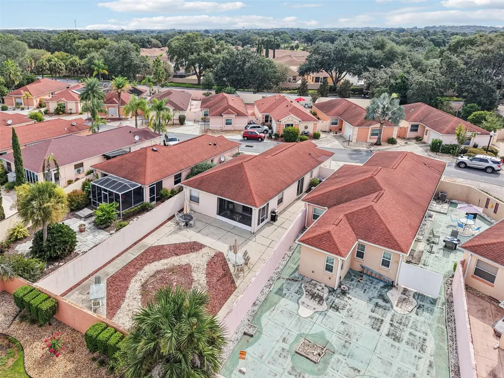 914 MENDOZA BOULEVARD Lady Lake, FL 32159