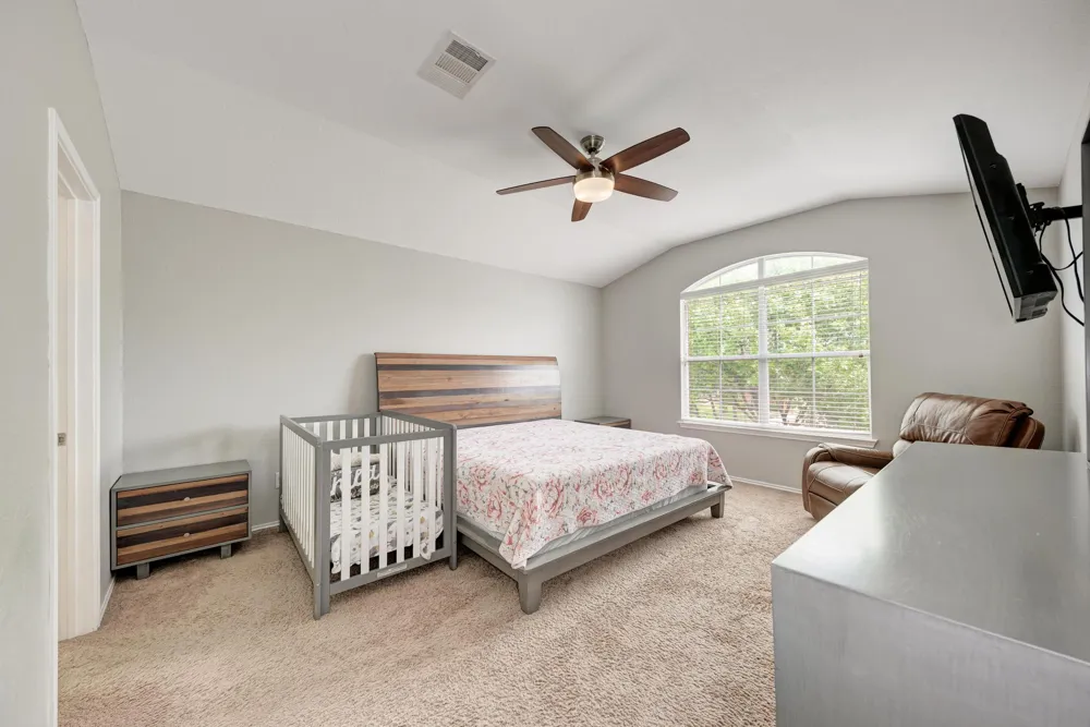 913 Whitley Drive Leander, TX 78641