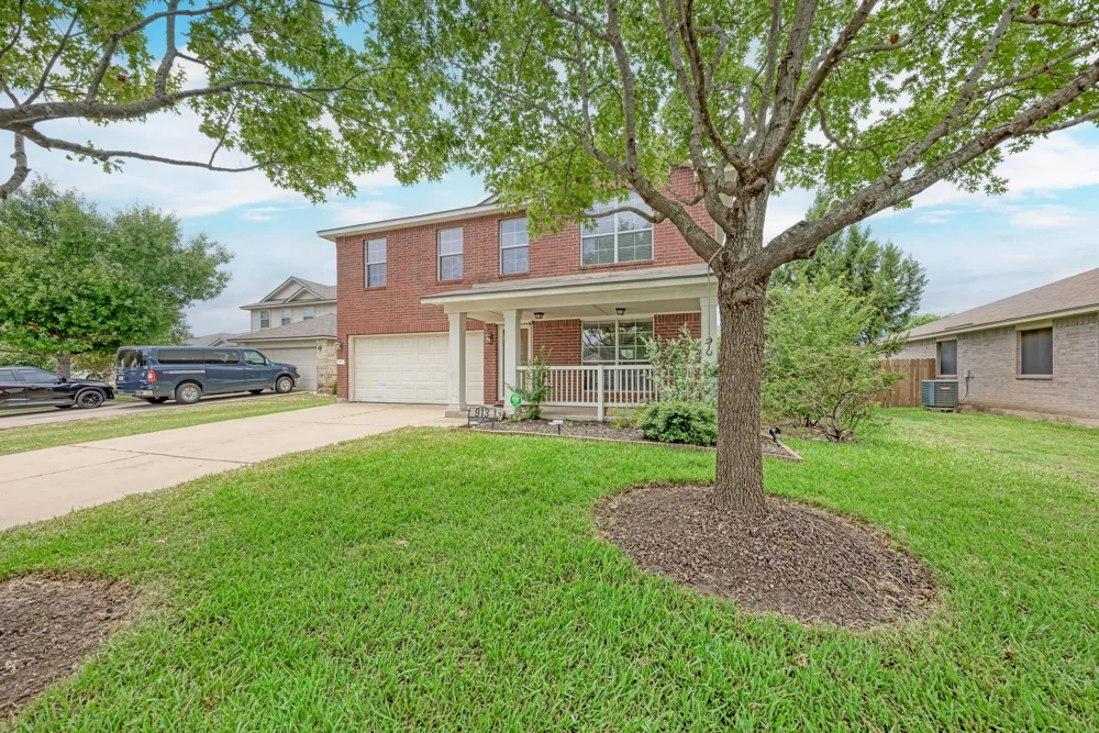 913 Whitley Drive Leander, TX 78641