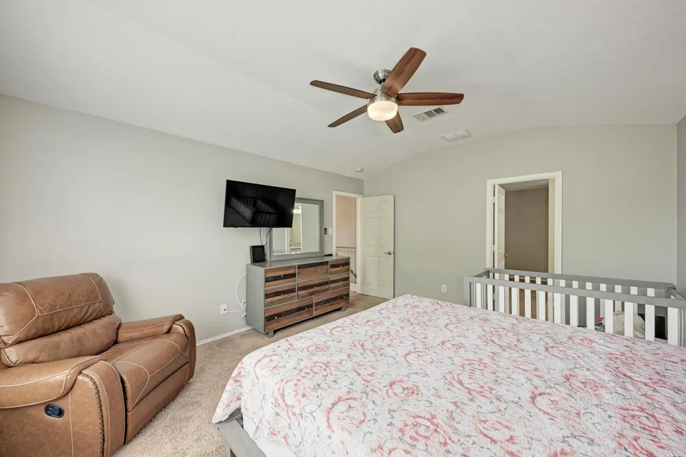 913 Whitley Drive Leander, TX 78641