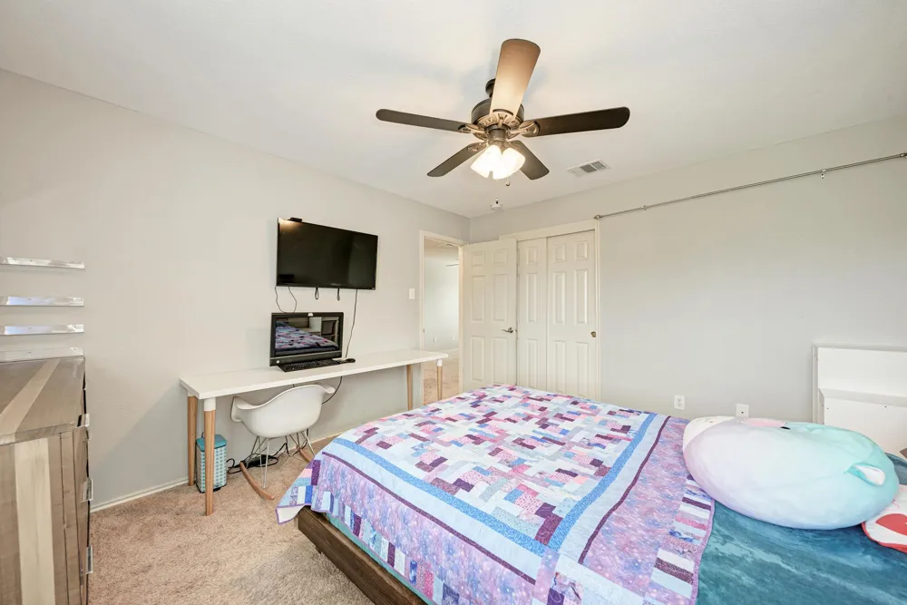 913 Whitley Drive Leander, TX 78641