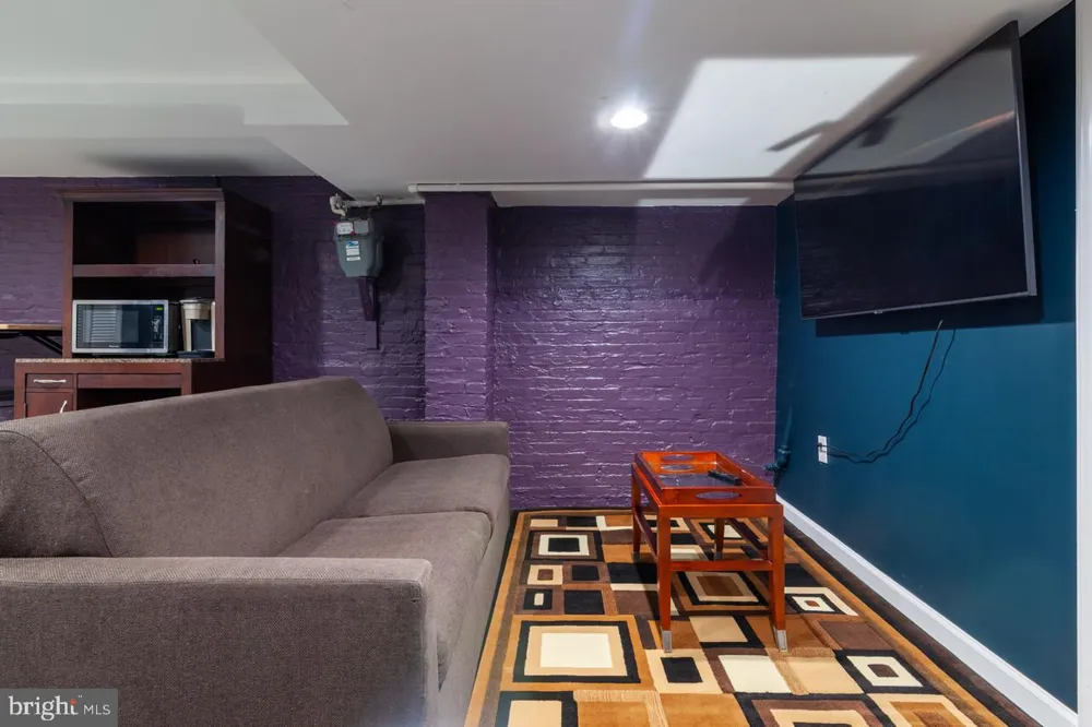 610 ROBINSON STREET Baltimore, MD 21205