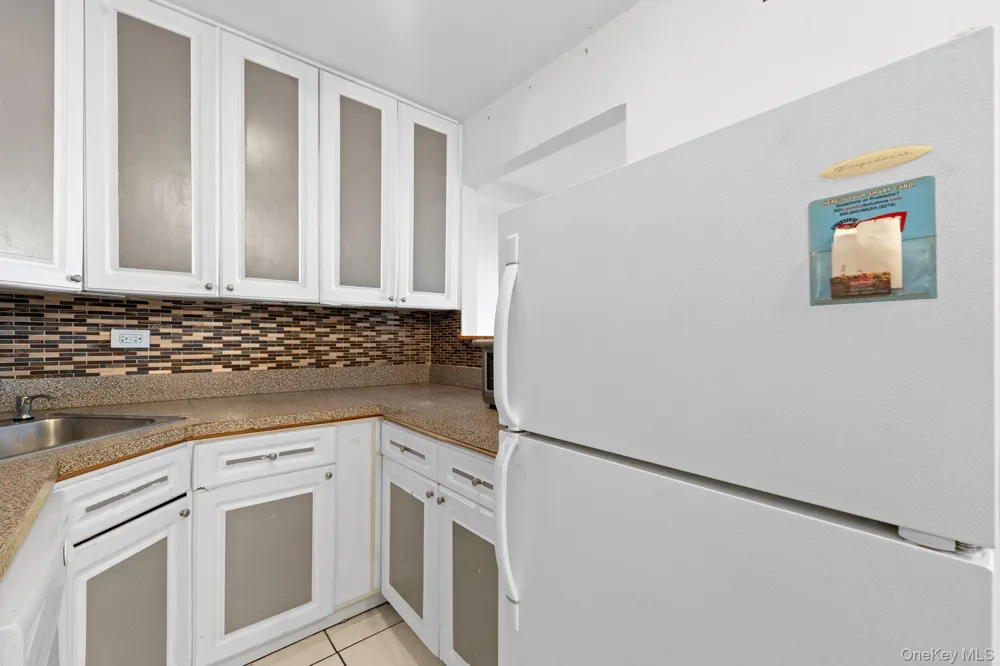 3121 Middletown Road #8A Bronx, NY 10461