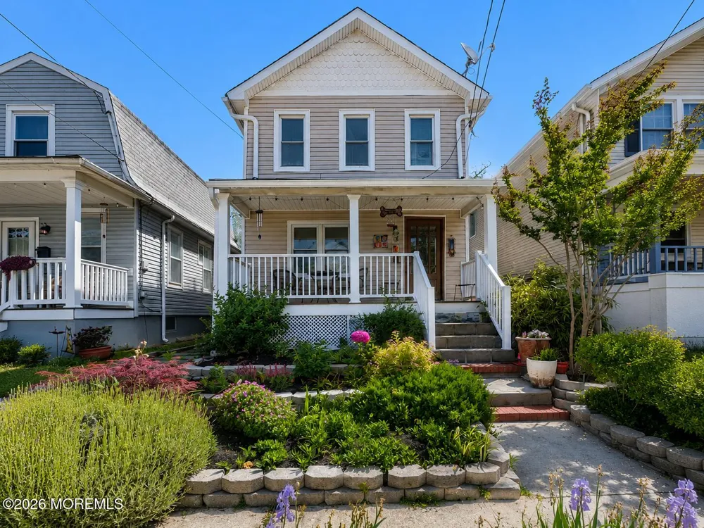 906 Central Avenue
