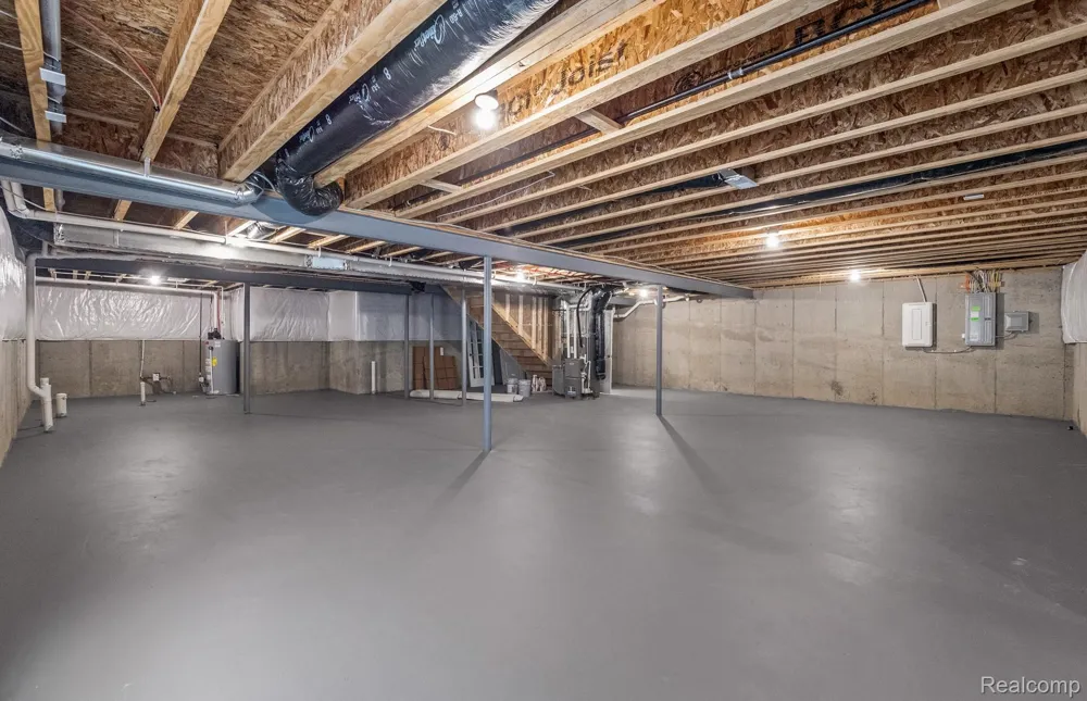 3032 Sheffield Circle Independence Charter Township, MI 48346