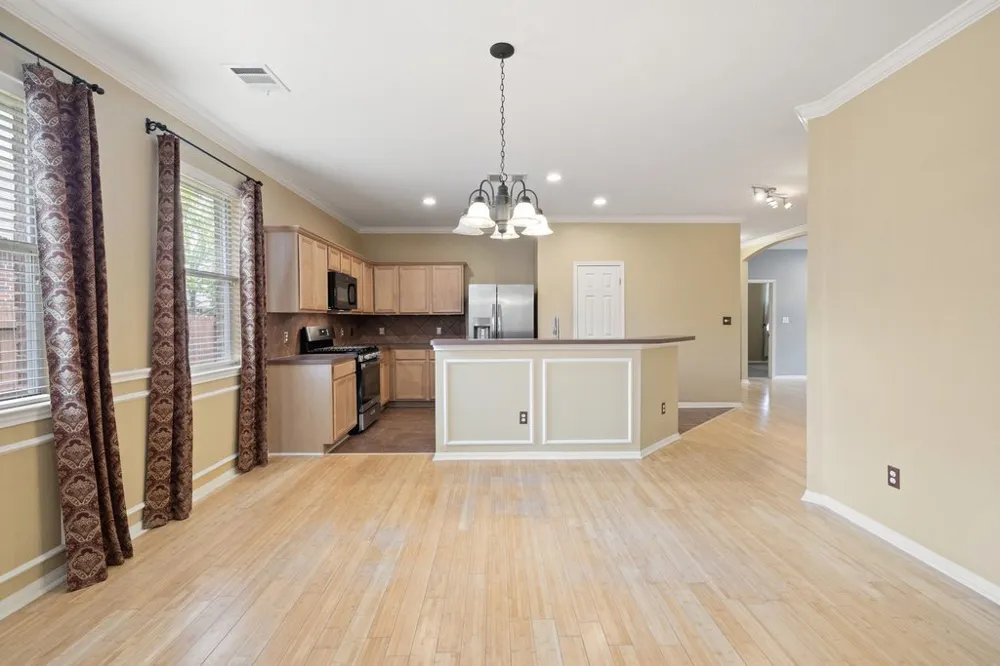 347 Spring Drive Kyle, TX 78640