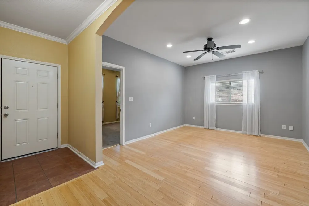 347 Spring Drive Kyle, TX 78640