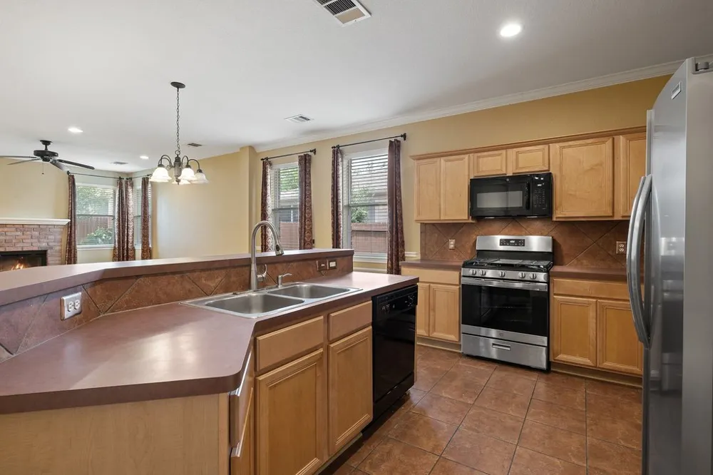 347 Spring Drive Kyle, TX 78640