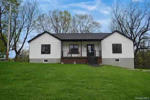 42 Sands Avenue