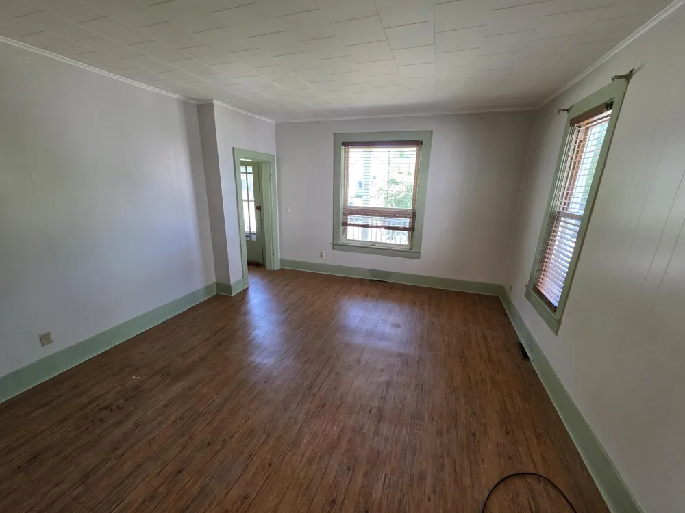 299 4th Street Manistee, MI 49660