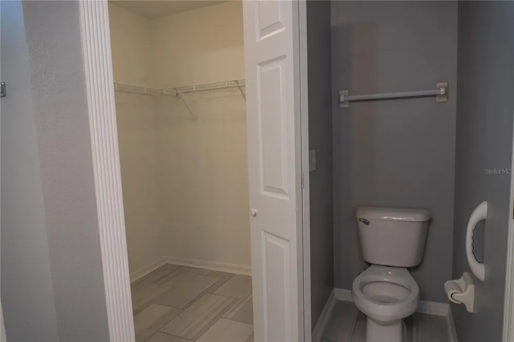 1851 FALLING STAR LANE Lutz, FL 33549