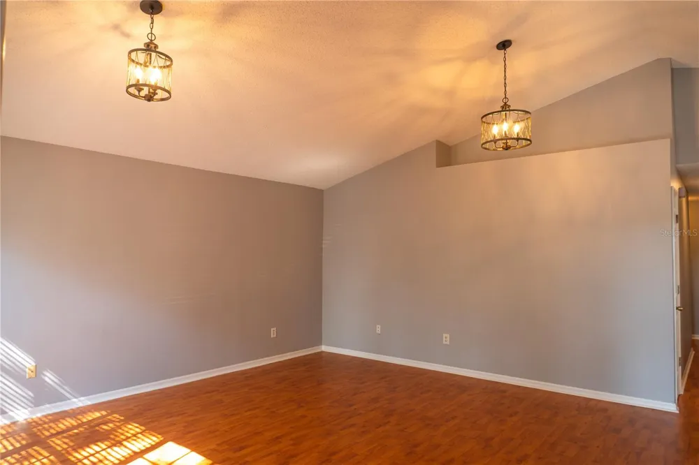 1851 FALLING STAR LANE Lutz, FL 33549