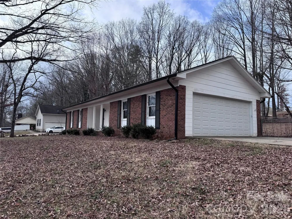 1511 Old Carriage Drive Newton, NC 28658