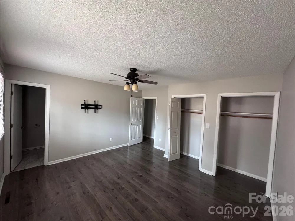 1511 Old Carriage Drive Newton, NC 28658
