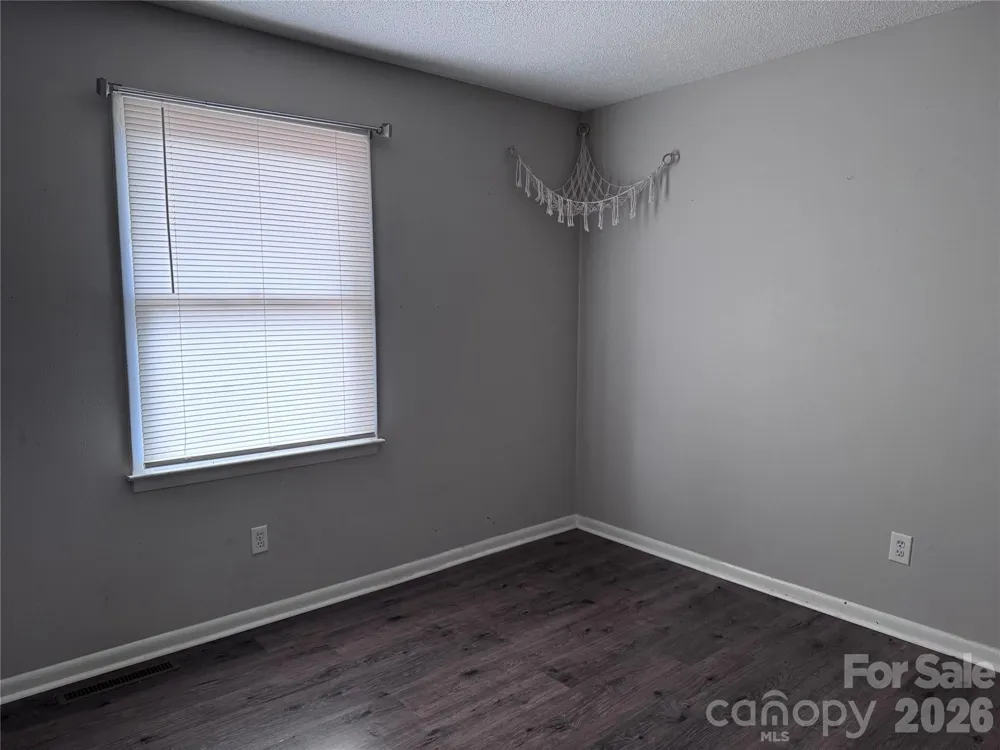 1511 Old Carriage Drive Newton, NC 28658