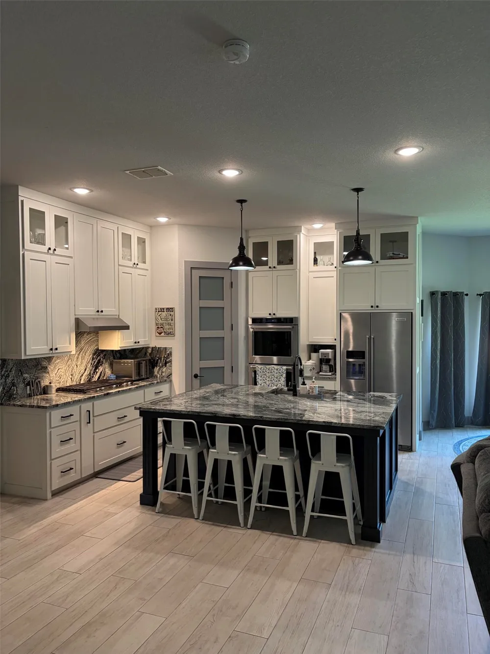 410 S Wickham Street Alvord, TX 76225