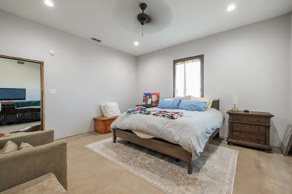 11530 County Road 140 Hamlin, TX 79520