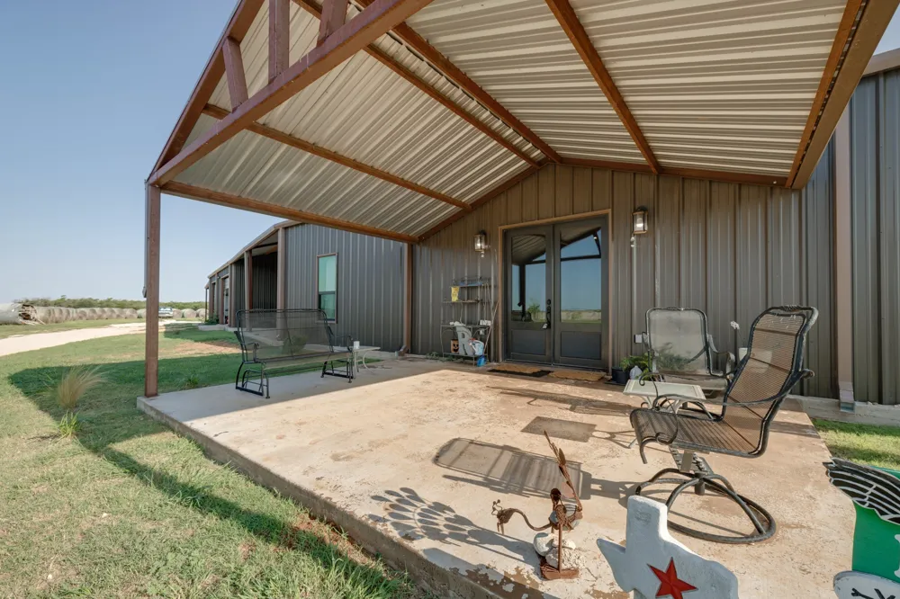 11530 County Road 140 Hamlin, TX 79520