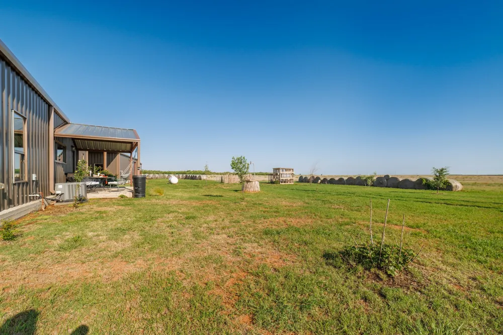 11530 County Road 140 Hamlin, TX 79520