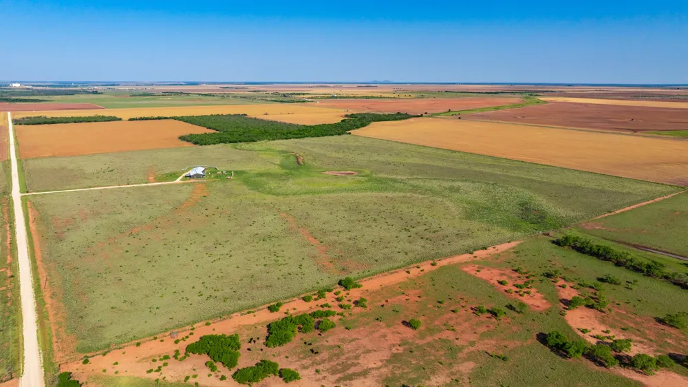 11530 County Road 140 Hamlin, TX 79520