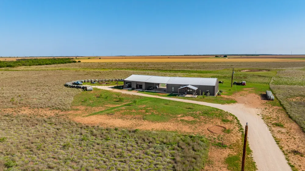 11530 County Road 140 Hamlin, TX 79520