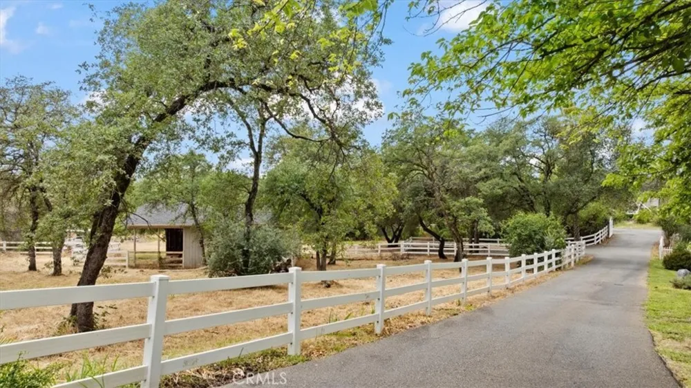 88 Almond Avenue Oroville, CA 95966