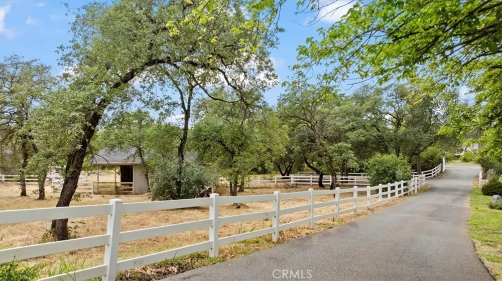 88 Almond Avenue Oroville, CA 95966