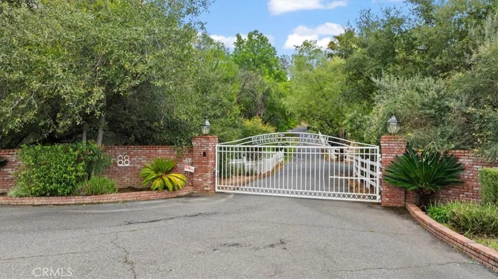 88 Almond Avenue Oroville, CA 95966