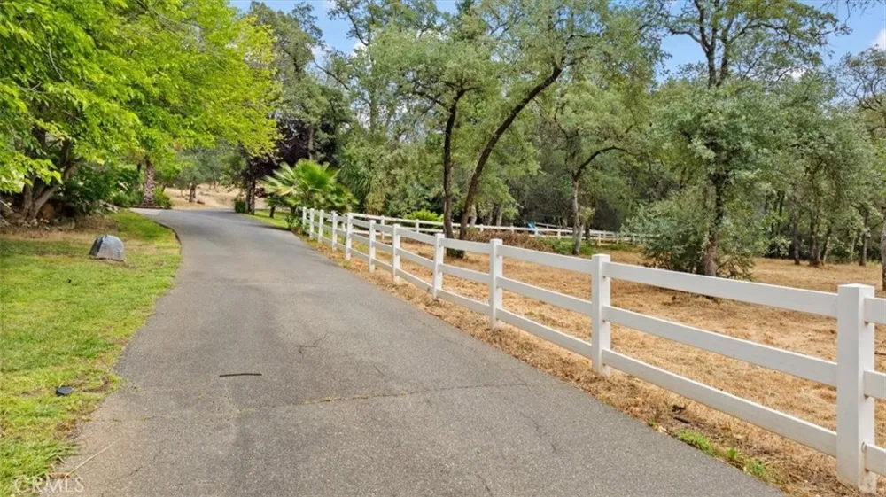 88 Almond Avenue Oroville, CA 95966