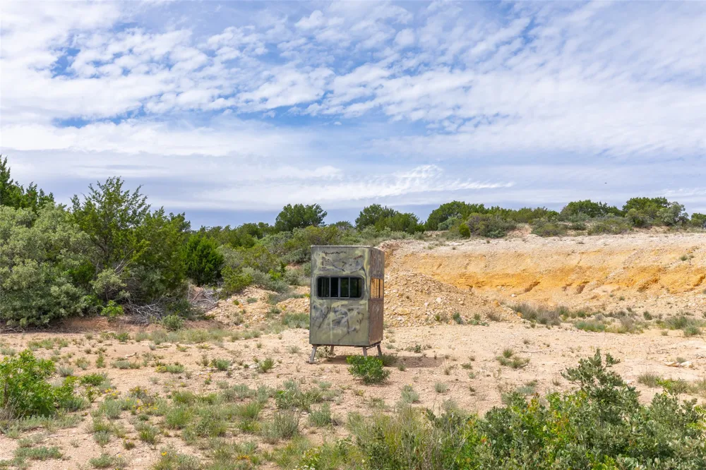 County Road 220 No City, TX 79566