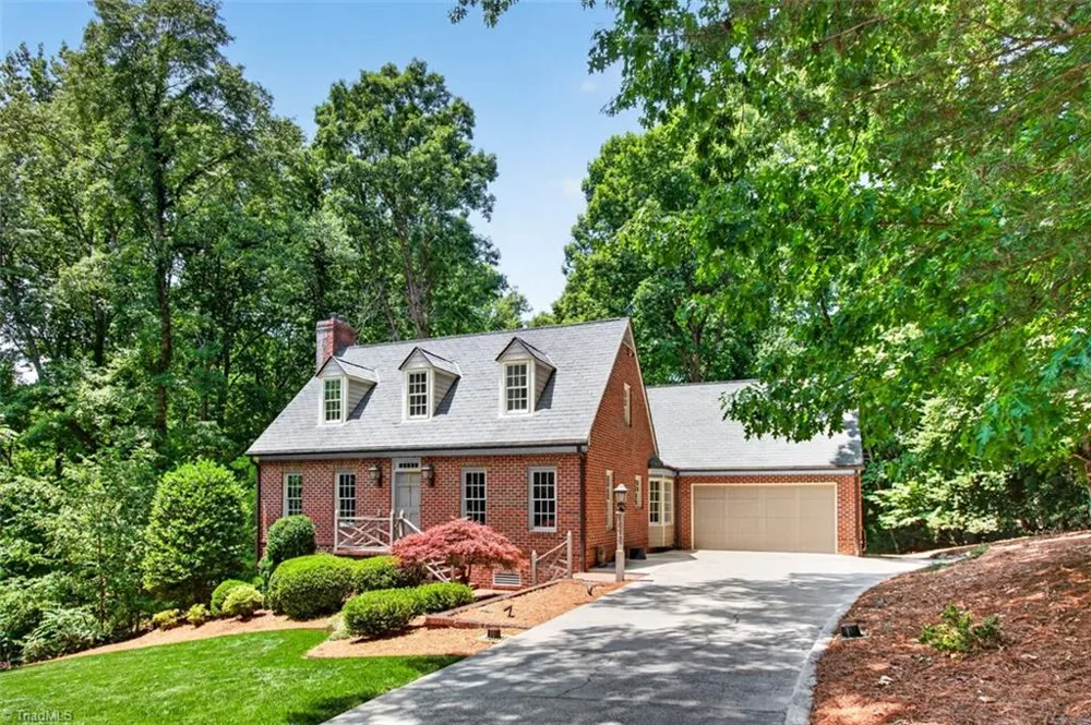 1673 Brevard Drive Asheboro, NC 27205