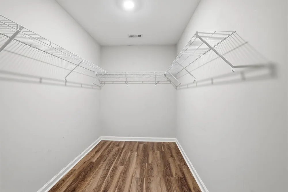1162 Lanier Willow Path Buford, GA 30518