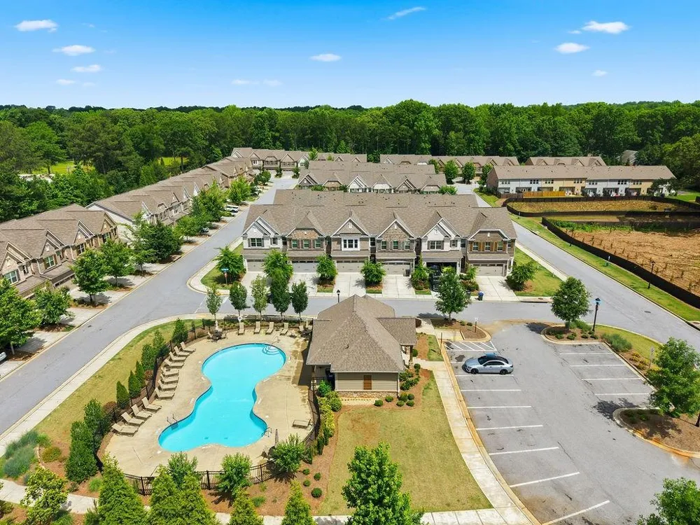 1162 Lanier Willow Path Buford, GA 30518
