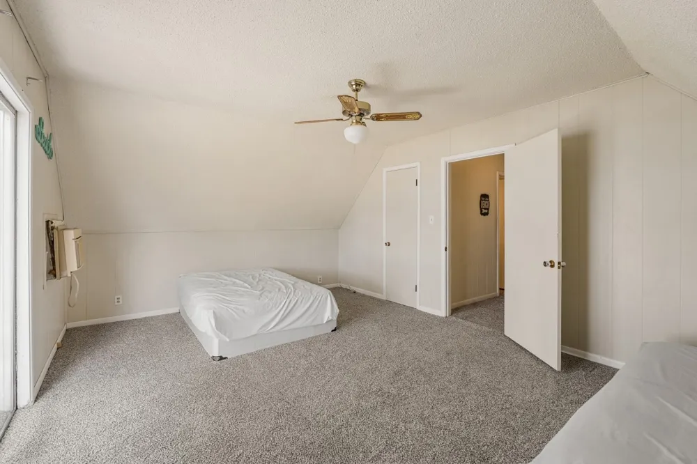 100 W Oak Acres Drive Malakoff, TX 75148