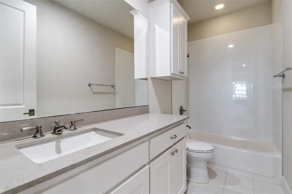 7700 Eastern Avenue #401 Dallas, TX 75209