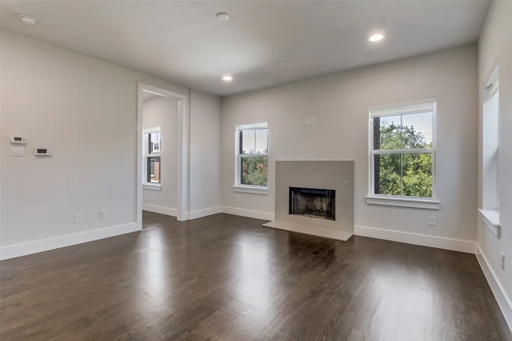 7700 Eastern Avenue #401 Dallas, TX 75209